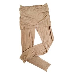 Armani Yoga Pants | Yoga pants w/Skirt | Size 12Y 140cm / Adult 00